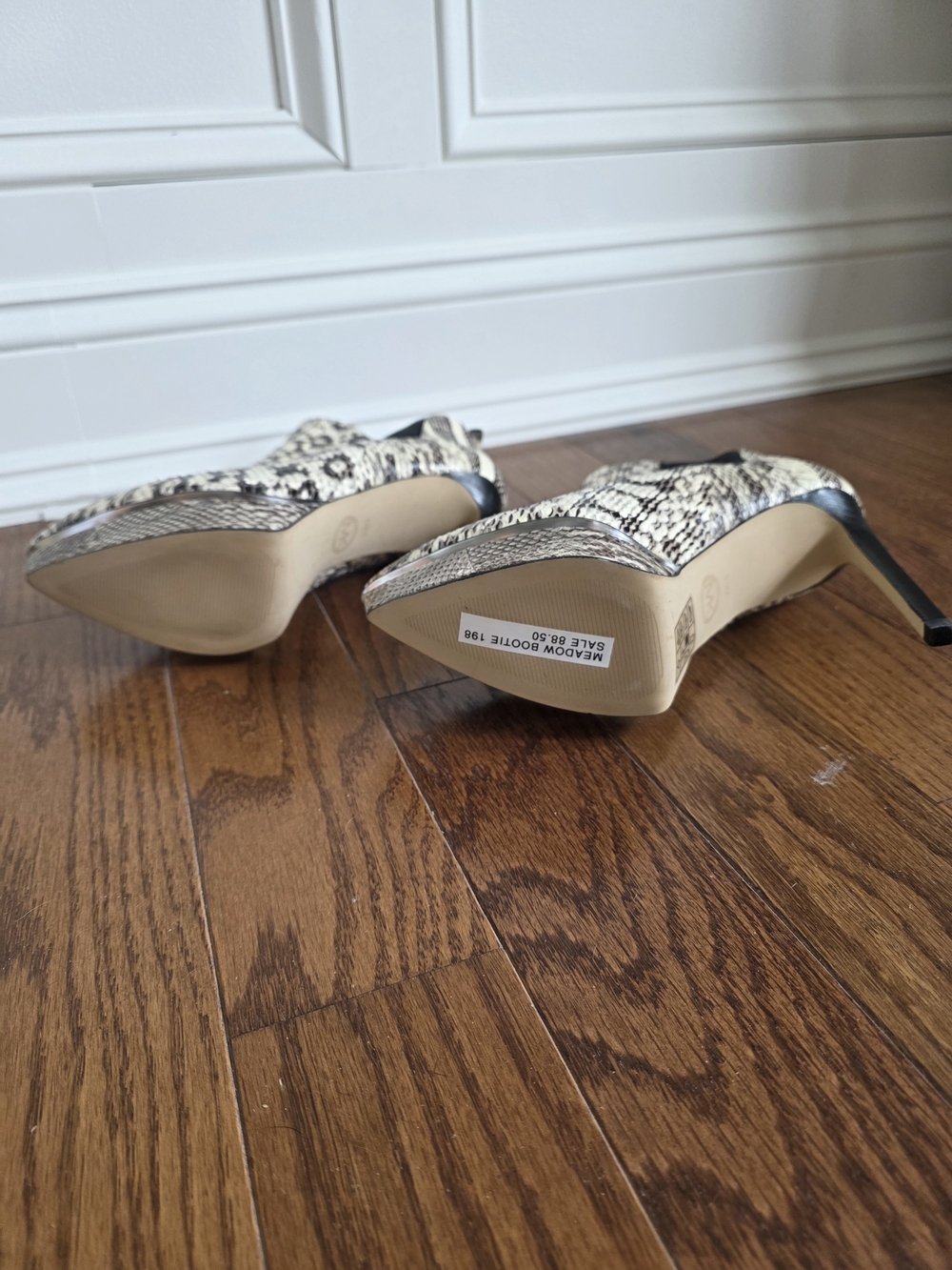 Michael Kors Collection Snake-Print Stiletto Ankle Boots - Black & Cream - Picture 4 of 6